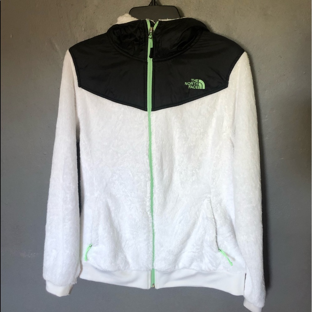 Fuzzy North Face Coat w Hood